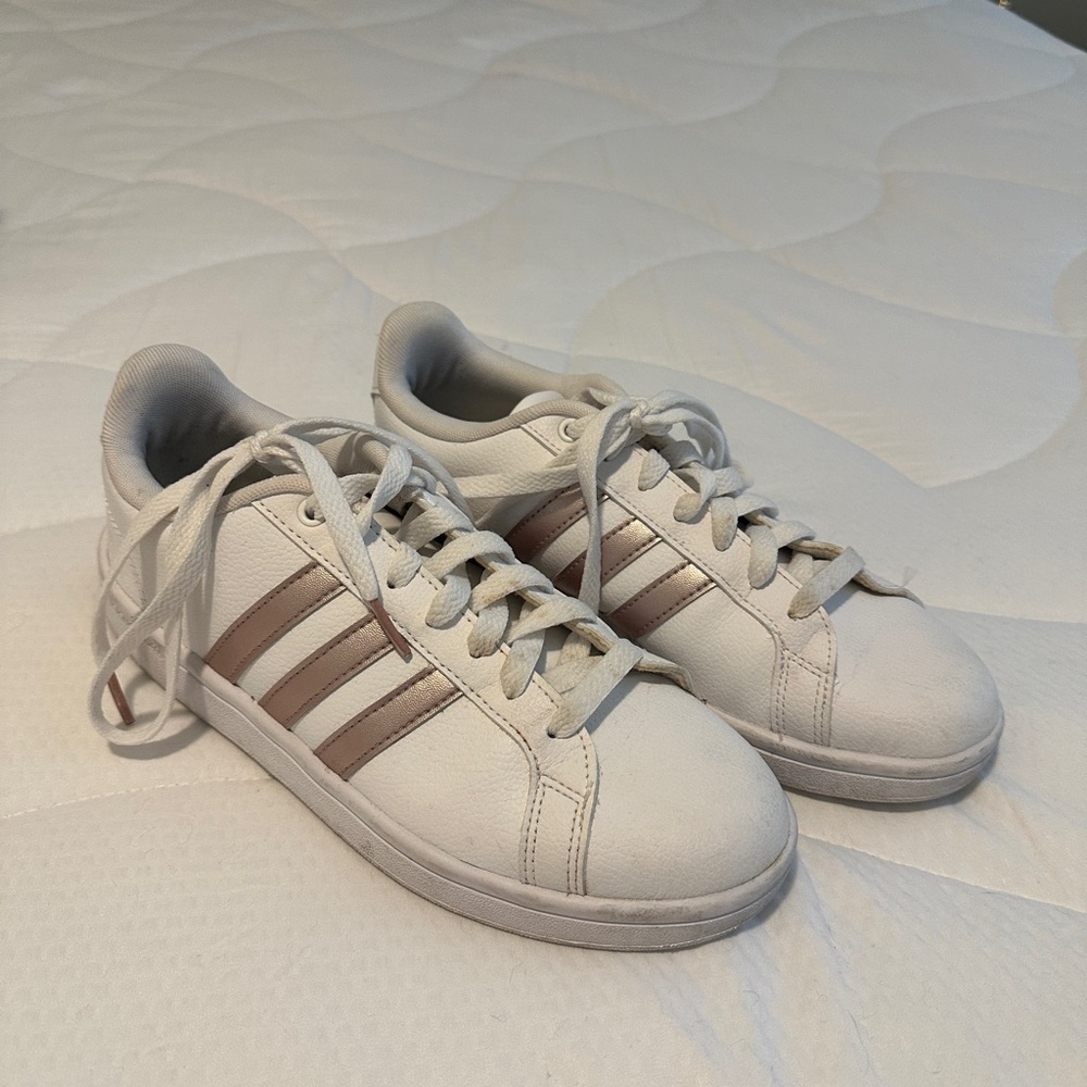 Adidas White and Light Pink Striped Sneakers
